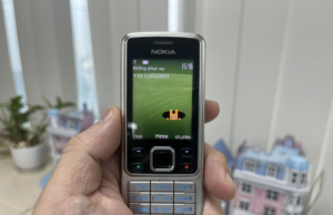 Vietnam pulls the plug on new 2G phones