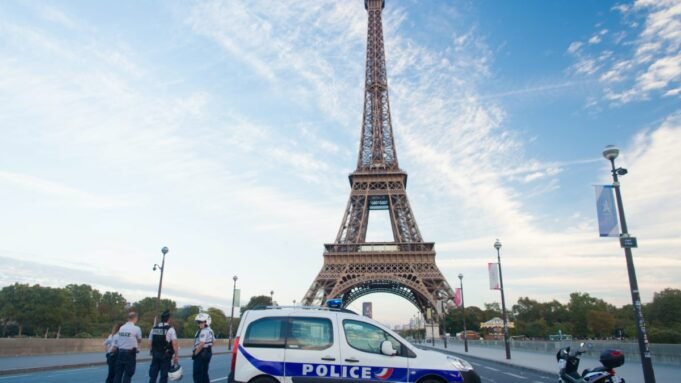 UK: Foreign Office issues France travel advice