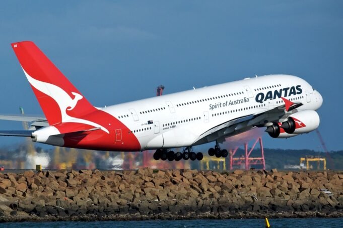 Qantas launches A380 Superjumbo service to Johannesburg and codeshare with Airlink
