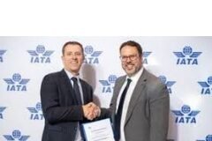 IATA CO2 Connect Integrated into the Amadeus Travel Platform IATA CO2 Connect Integrated into the Amadeus Travel Platform