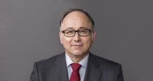 Luis Gallego Chairs IATA Board Luis Gallego, CEO of the International Airlines Group (IAG), is the new Chair of the IATA Board