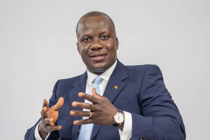 Minority Criticizes Gov’t Over US Deportee Deal Minority Criticizes Gov’t Over US Deportee Deal