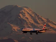 FAA clears Boeing 787 change to fly farther, carry more weight