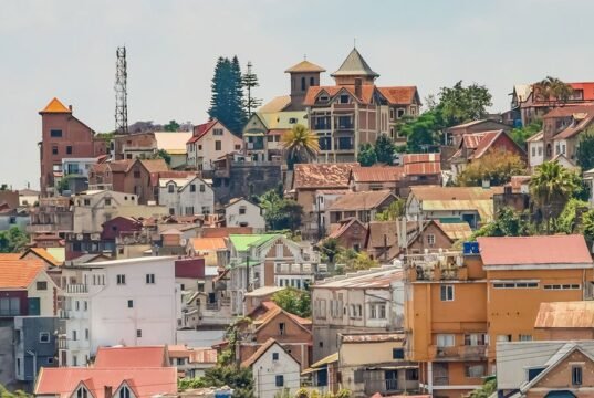 How Fragile States Can Gain by Strengthening Institutions and Core Capacities