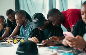 Boeing empowers Africa’s next-gen aviators Boeing empowers Africa’s next-gen aviators