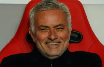 Jose Mourinho has signed a three-year deal to become Real Madrid’s new head coach. Jose Mourinho has signed a three-year deal to become Real Madrid's new head coach.
