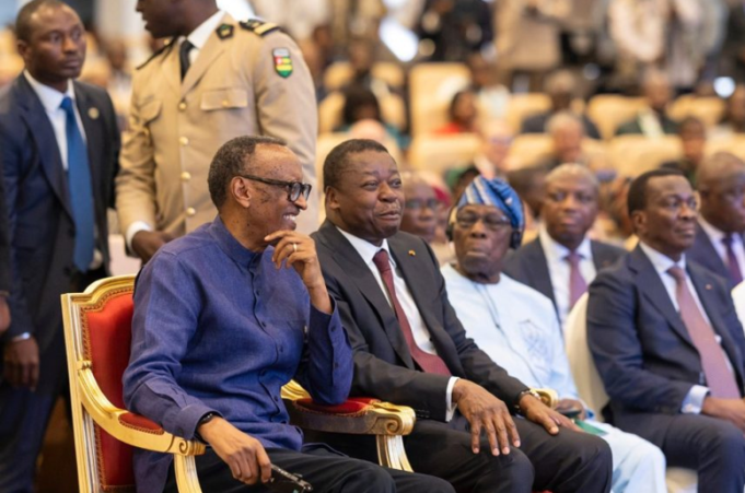 Kagame Urges Africa to Open Skies and Borders to Unlock Economic Growth Kagame Urges Africa to Open Skies and Borders to Unlock Economic Growth