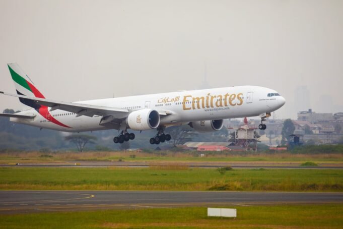 Emirates flight EK789 touches down in Accra Emirates flight EK789 touches down in Accra