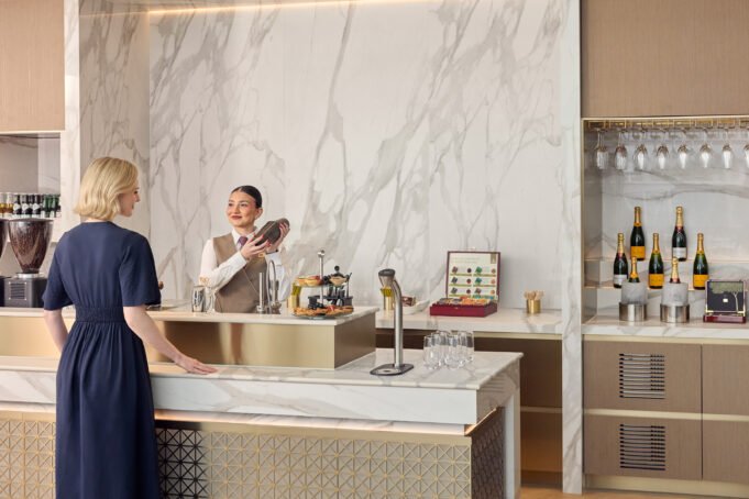 Emirates debuts next-generation lounge concept globally Emirates debuts next-generation lounge concept globally |