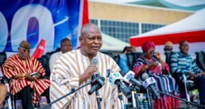 Ghana Gov’t Urges Domestic Airlines to Cut Airfares