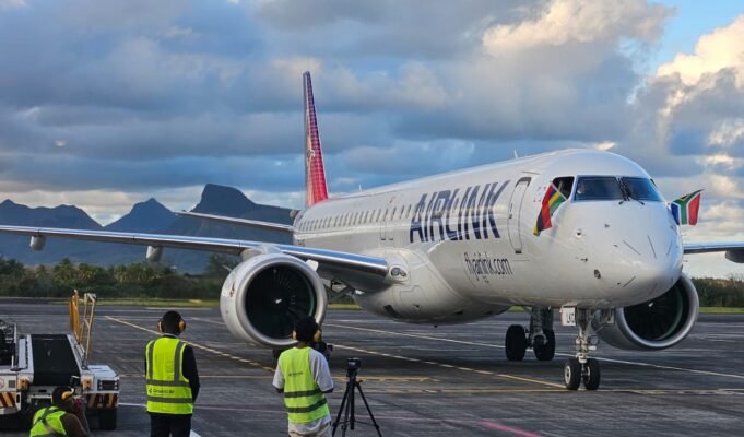 AIRLINK LAUNCHES INAUGURAL CAPE TOWN-MAURITIUS FLIGHTS